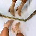 SUEDINE SOFT HEEL MVP314