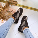 GUESS ALLOVER LOGO SNEAKER FLTM16FAL12 - COFFE
