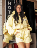 UNIQUE THE LABEL JOLEEN SHORT - BRIGHT YELLOW