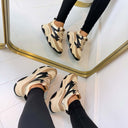 STEVE MADDEN PROGRESSIVE SNEAKER 7822 - KHAKI/BLACK