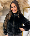 GUESS FAKE FUR JACKET W6RL64WL790 - NOIR