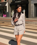 UNIQUE THE LABEL GIGI SHORT - LIGHT GREY