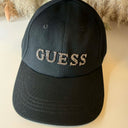 GUESS PLAIN GABARDINE BASEBALL CAP AW5507COT01 - BLACK
