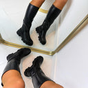 BASIC LEATHER LOOK LAARS DE1052