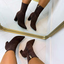 SUEDINE SOFT HEEL MVP314