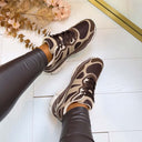 SPORTY SNEAKER 8-533 BROWN*
