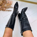 LISA LAARS DES8063
