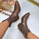 STUDDIE COWBOY BOOTIE DES8001