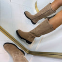 TALLY SUEDINE LAARS 6366