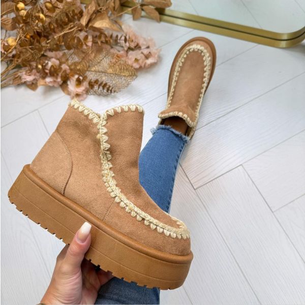 MAUI UGIE BOOT C-3021 CAMEL *WEB ONLY*