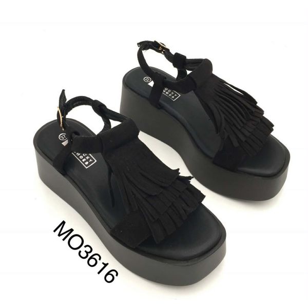 FRINGE PLATEAU SANDAAL MO3616 BLACK