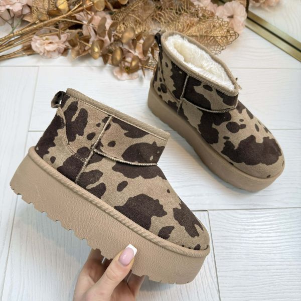 **LAATSTE MAAT 36** MUSTHAVE UGIE BOOT LS768 MILCH