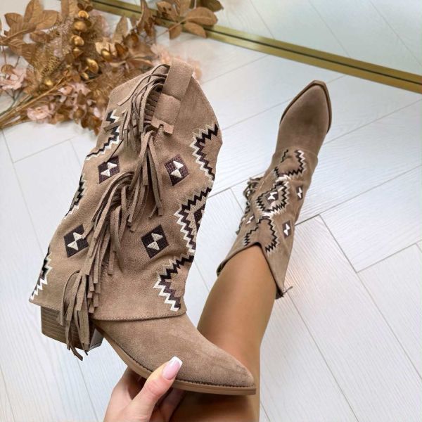 FRINGE INDIAN BOOT Y2367 TAUPE
