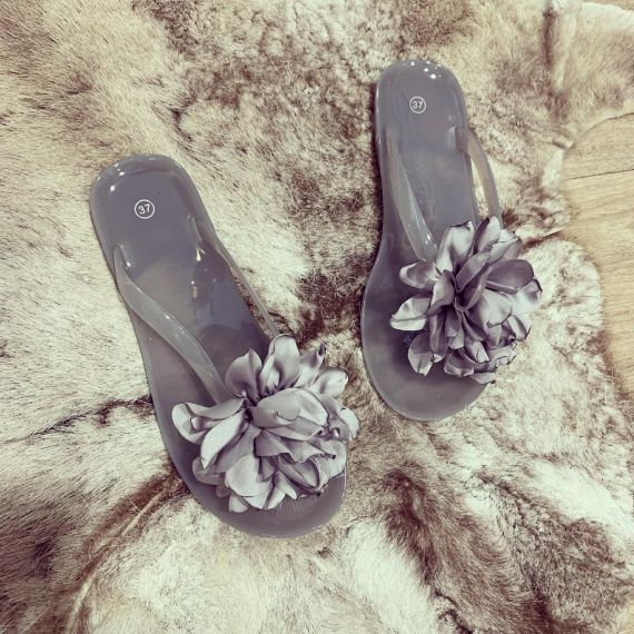 FLOWER FITFLOP  GREY FC8001 *WEB ONLY* 
