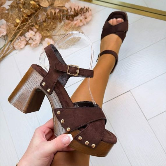 STUDS PLATEAU HEEL 3005 BROWN