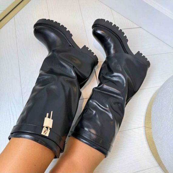 *SALE* DANA LAARS 588-*57* BLACK