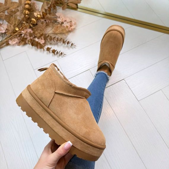 **ACTIE** LARA UGIE BOOT LT230-18 CAMEL