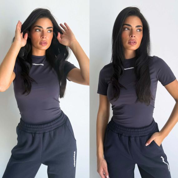 UNIQUE THE LABEL ROBYN **SHORTSLEEVE** DEEP DARK NAVY