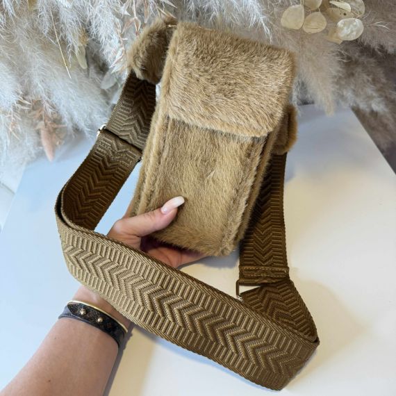 FAKE FUR PHONEBAG Q3216 BROWN