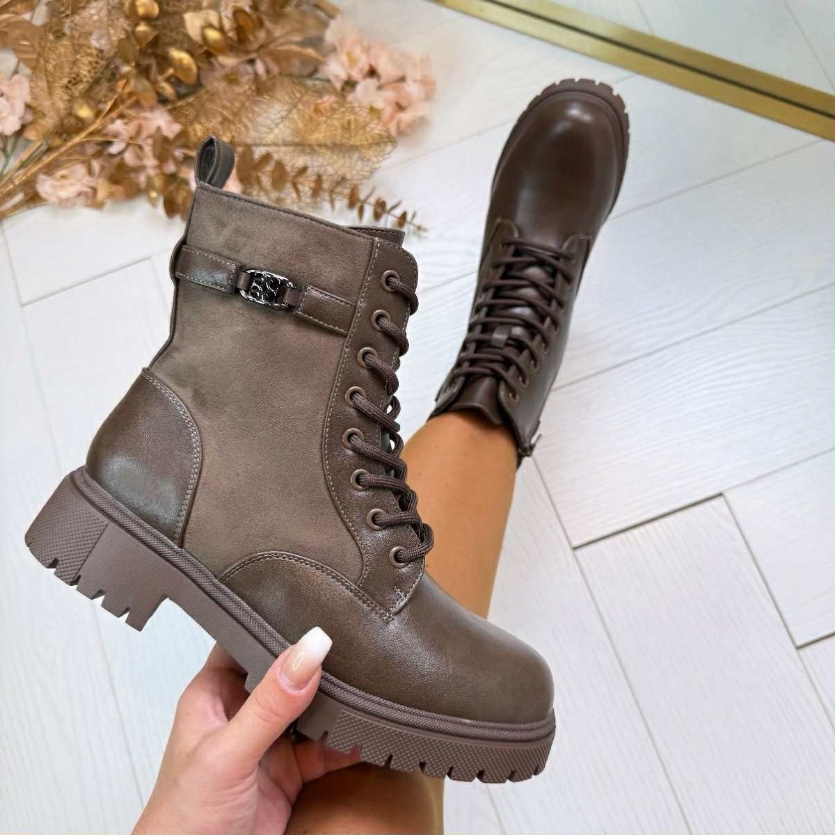 LARISSA BOOT XJ-901 BROWN Style Woerden