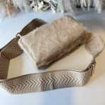 FAKE FUR PHONEBAG Q3216 APRICOT