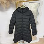 **DEFECT** MAAT L ** GUESS PUFFERJACKET V4YL05WF3X0 BLACK