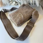 FAKE FUR PHONEBAG Q3216 SOIL