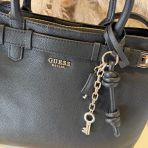 GUESS GREGORIA LARGE GIRLFRIEND BAG BG854607 BLACK