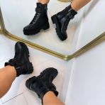 GUESS LOGO BOOT FLTSOMELE10 BLACK